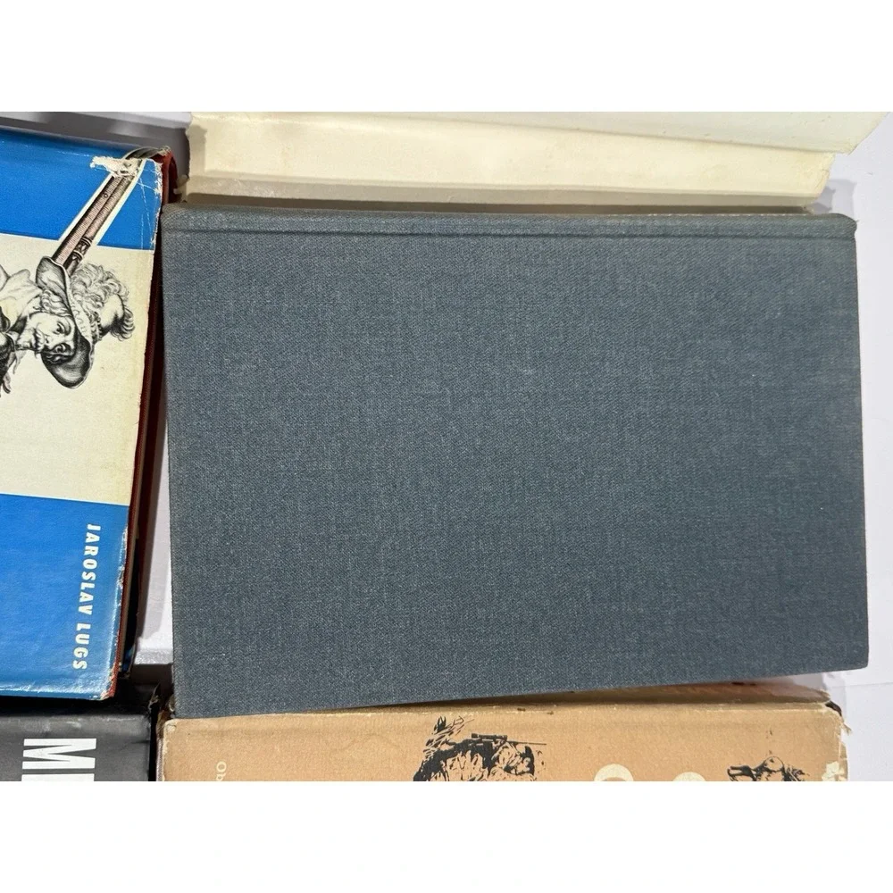 VTG Firearms/Hunting Books Lot of 4 | Rifles Shotguns Gatling Handfeuerwaffen